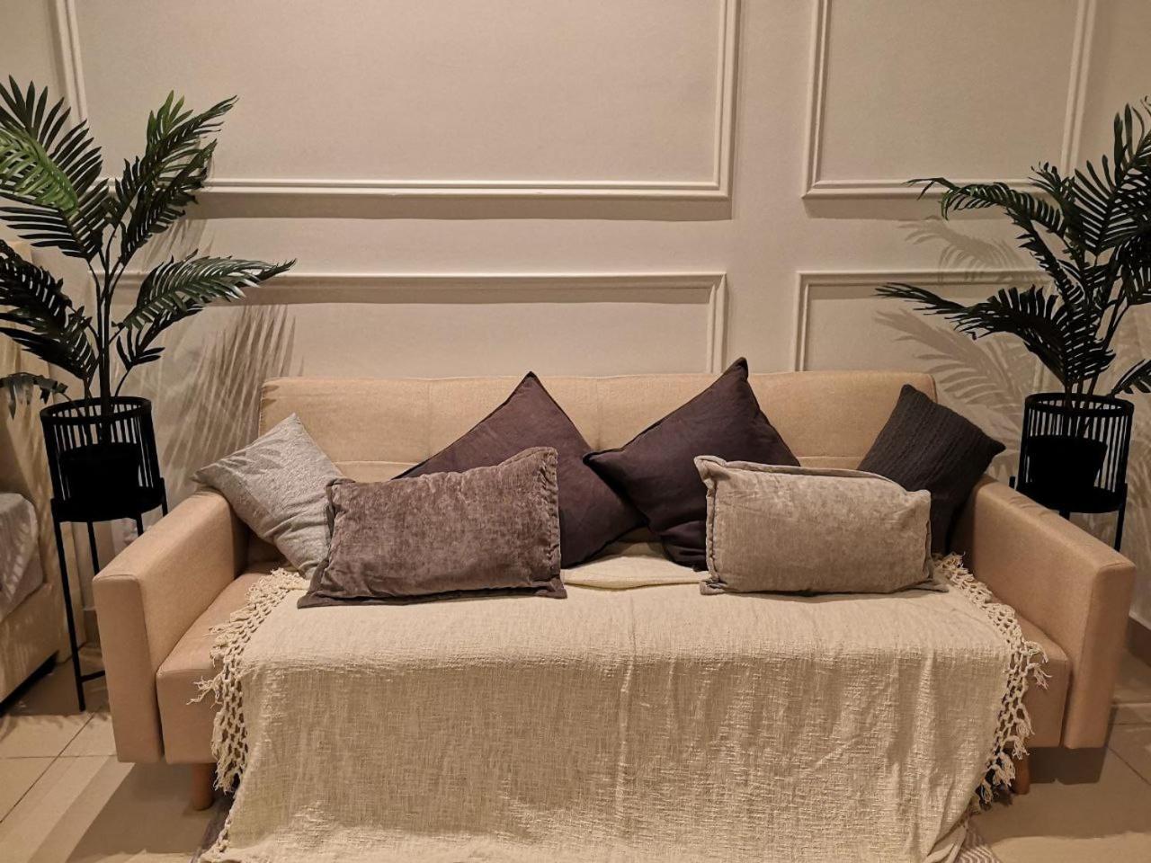 Lcp T1 Honeymoon Genting Highland Midhill Homestay ベントン エクステリア 写真